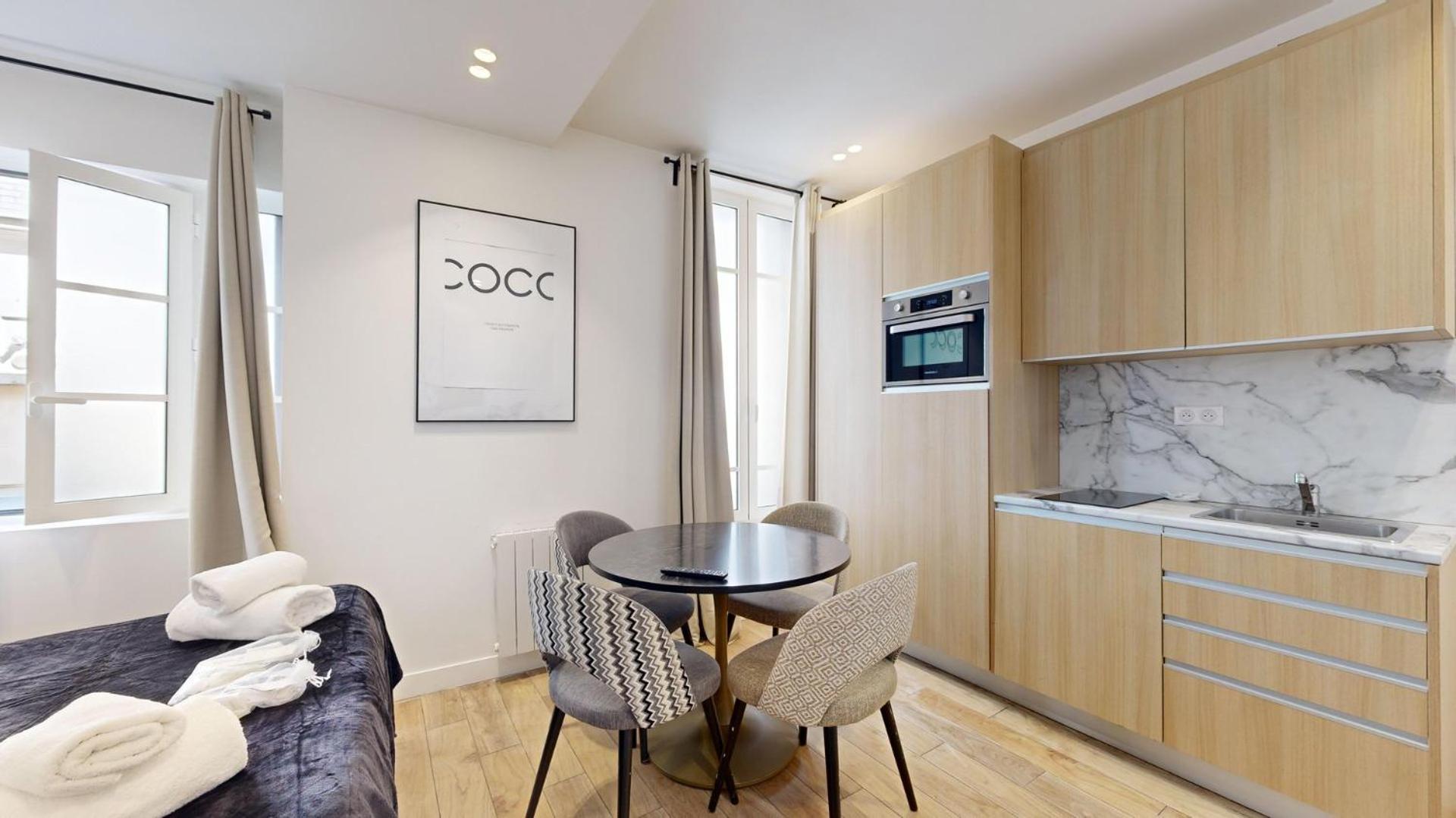 152 Suite Sylvie Superb Studio PMR Paris Exterior foto